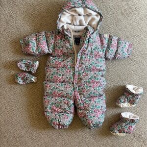 Floral Quilted Baby Bunting with Matching Mittens and Booties